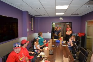 Photo of group eating lunch at Veterans United.