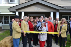 ribbon cutting photo